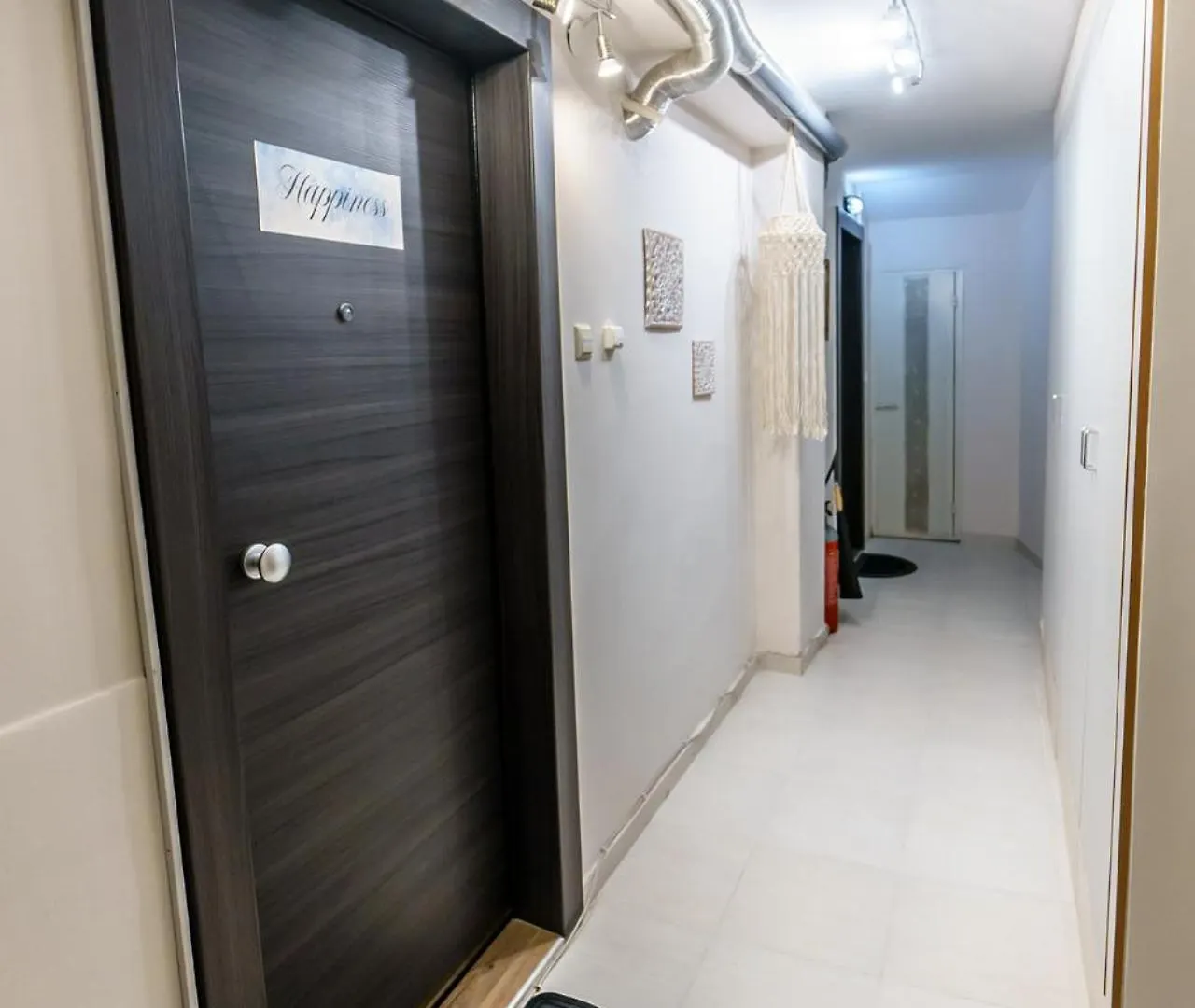 Happiness Studio With Terrace. Thessaloniki Apartment